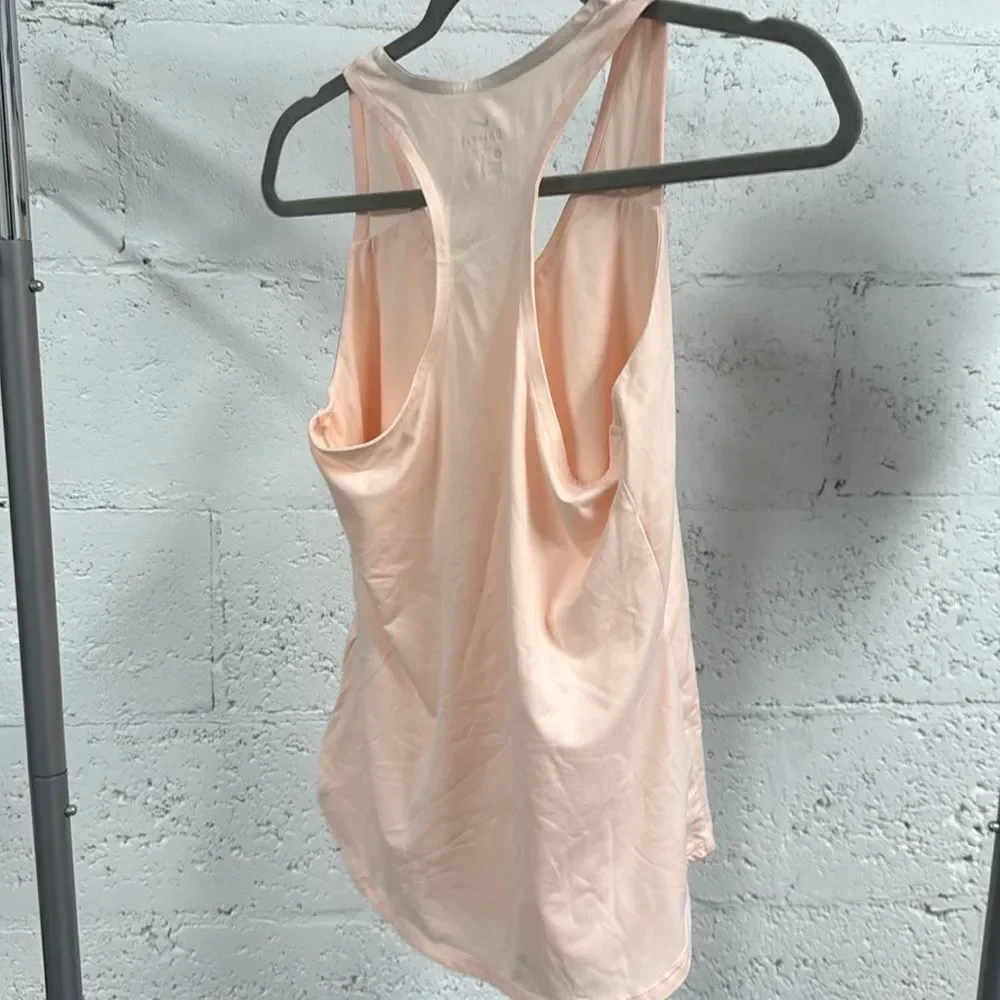 Nike Light Peach Athletic Tank Top - Sleeveless Dri Fit - Never Worn - Medium